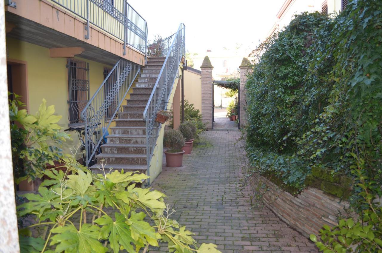 Hotel Al Pasarat Comacchio Exterior foto