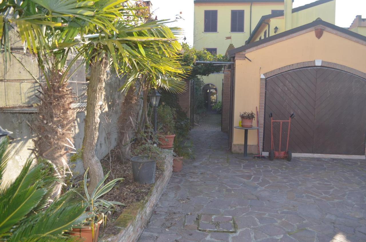 Hotel Al Pasarat Comacchio Exterior foto