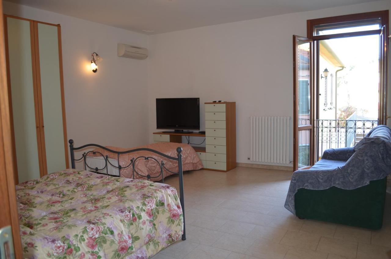 Hotel Al Pasarat Comacchio Exterior foto