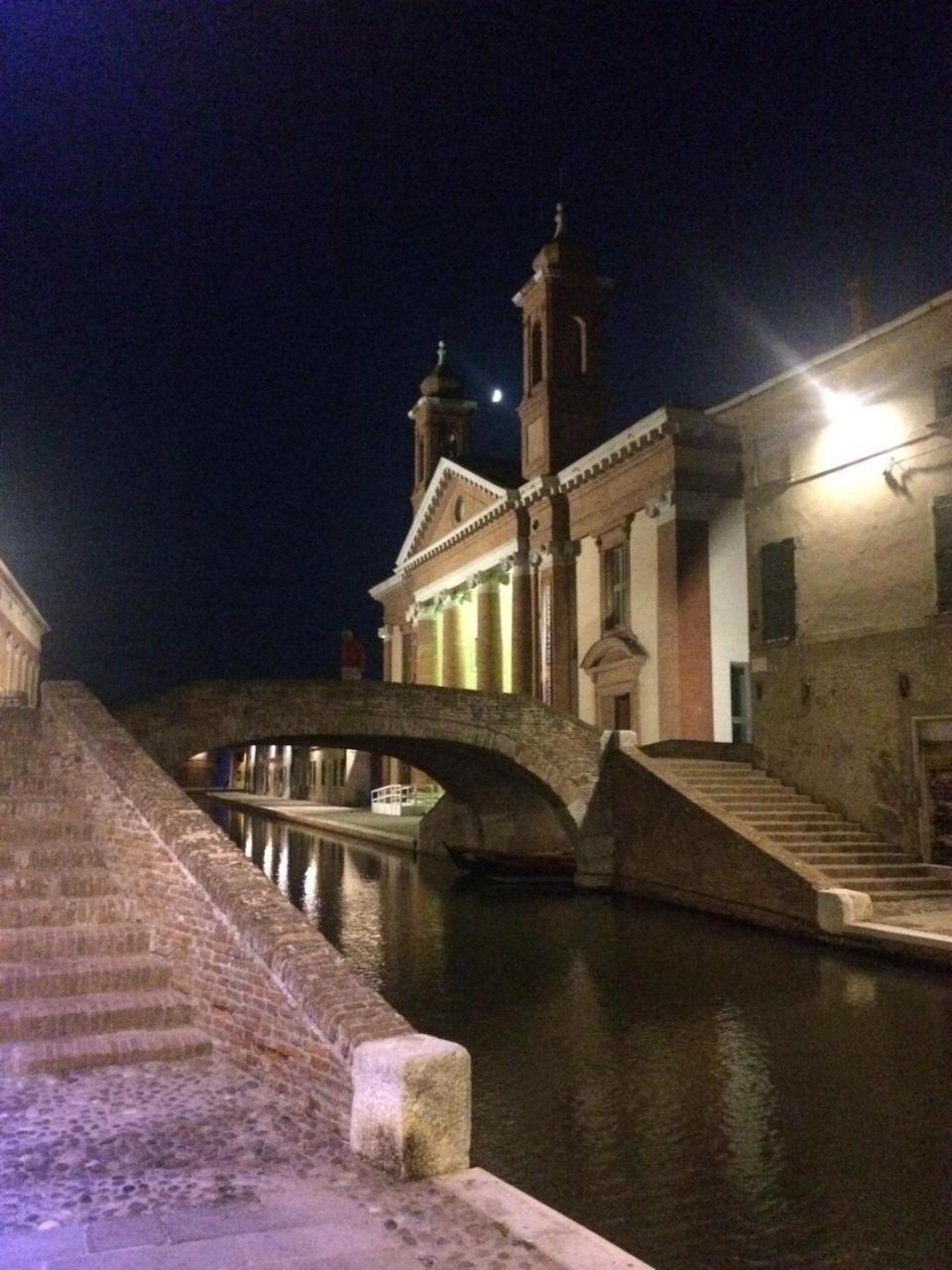 Hotel Al Pasarat Comacchio Exterior foto